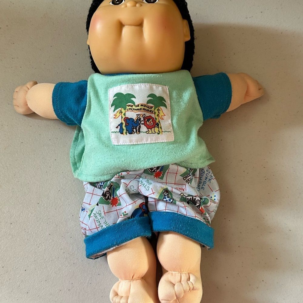 Vintage Cabbage Patch Boy Doll - Picture 3 of 6